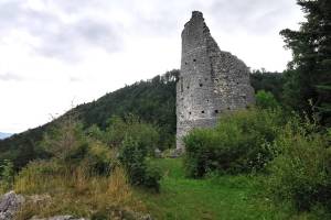 Ruine du Château d'Erguël