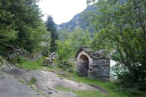 Wanderung Sonogno - Corippo (Val Verzasca)