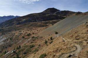 Abstieg vom Maraner Hauptji zum Arosa Bärenland