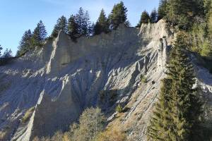 Erdpyramiden im Gründjitobel Langwies