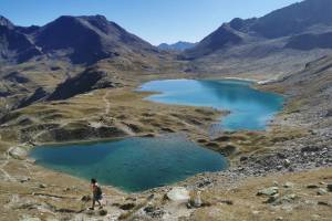 Blick zu den Jöriseen im Aufstieg zur Jöriflüelafurgga