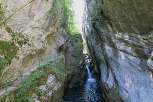 Wanderung Les Ponts-de-Martel - Noiraigue - Boudry (Areuse-Schlucht)