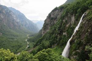 Wasserfall Calnègia