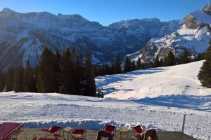 Winterwanderung Braunwald - Seblen - Grotzenbüel, Aussicht vom Ortstockhaus