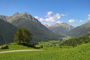 Wanderung Guarda - Val Tuoi